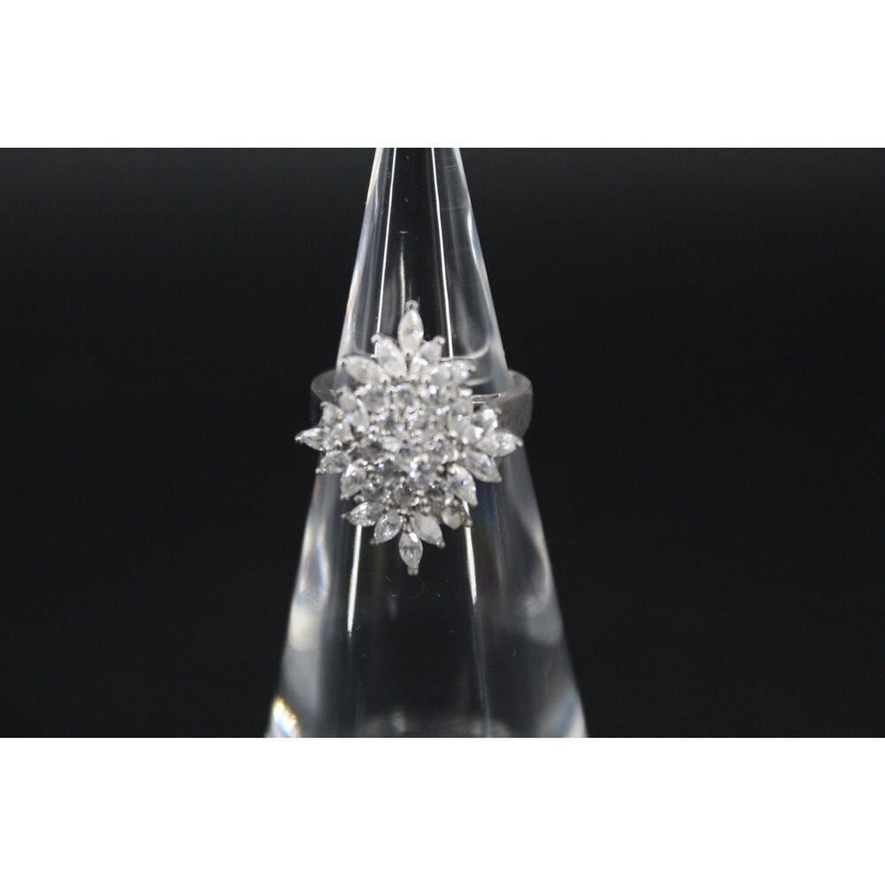 925 Sterling Silver FAS Cluster Ring Clear CZ Floral Snowflake Cocktail Sz 8.75